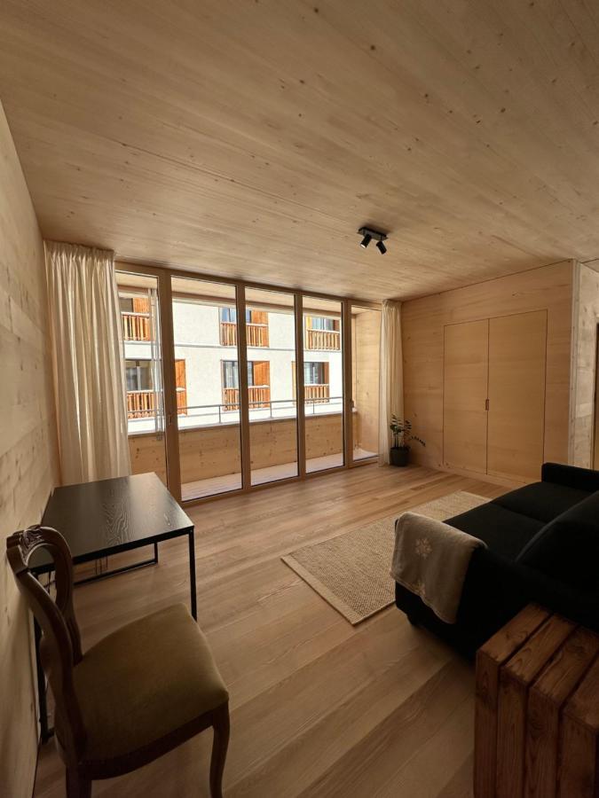 Mondholz Ferienwohnung Andermatt Dış mekan fotoğraf